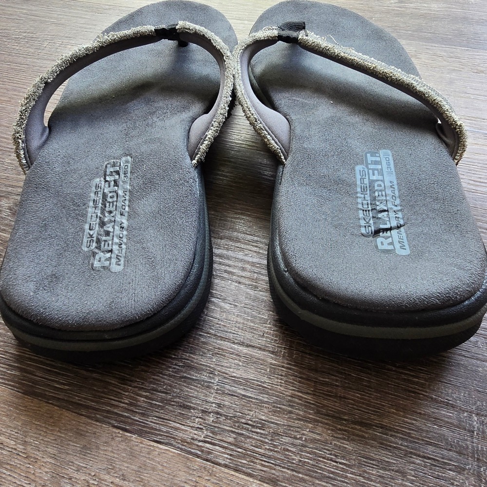Skechers Relaxed Fit 360 Flip Flop Sandals 11 Gray Canvas Memory Foam Frayed - Picture 9 of 11